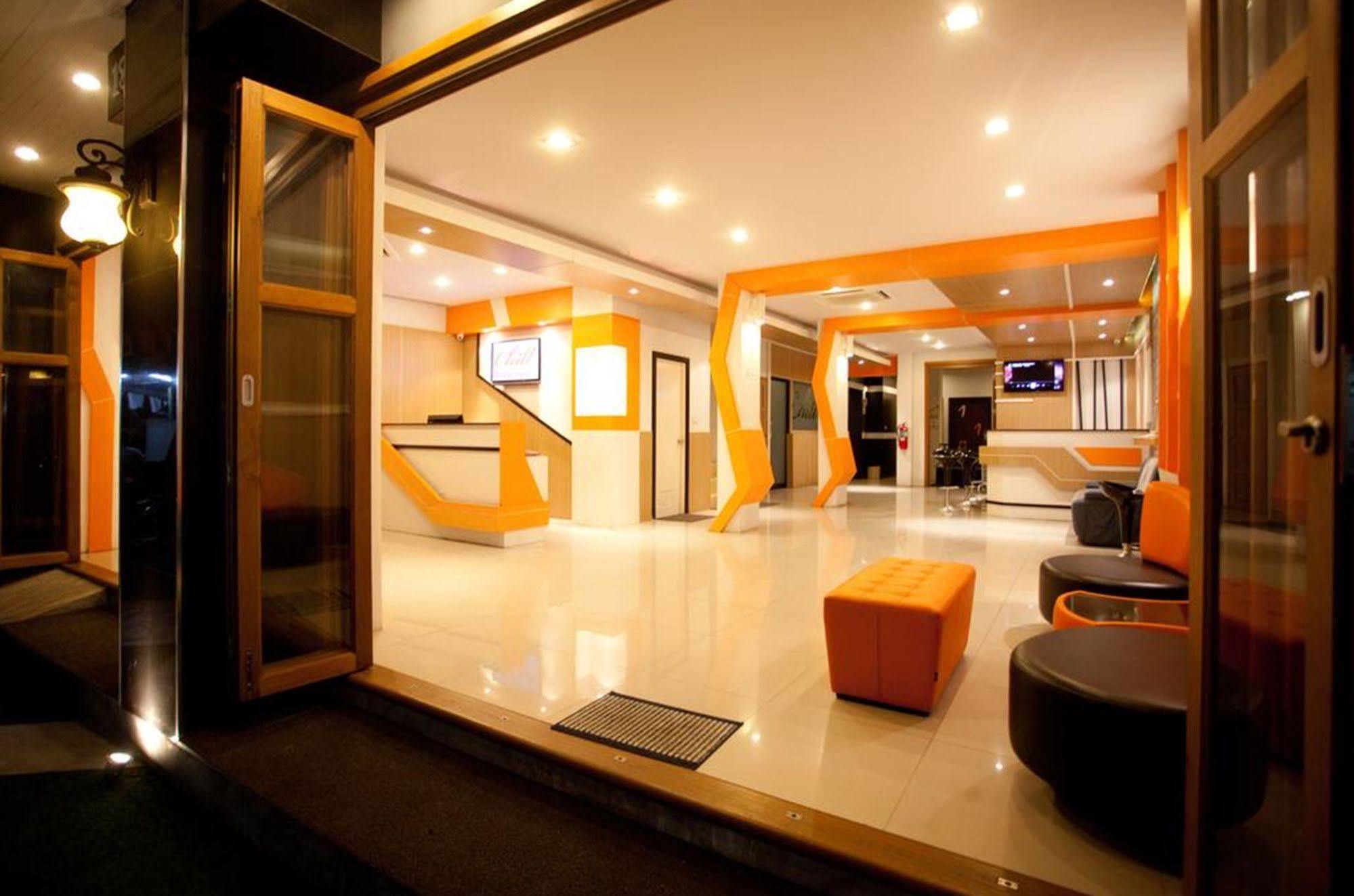 Chill Patong Hotel Ngoại thất bức ảnh